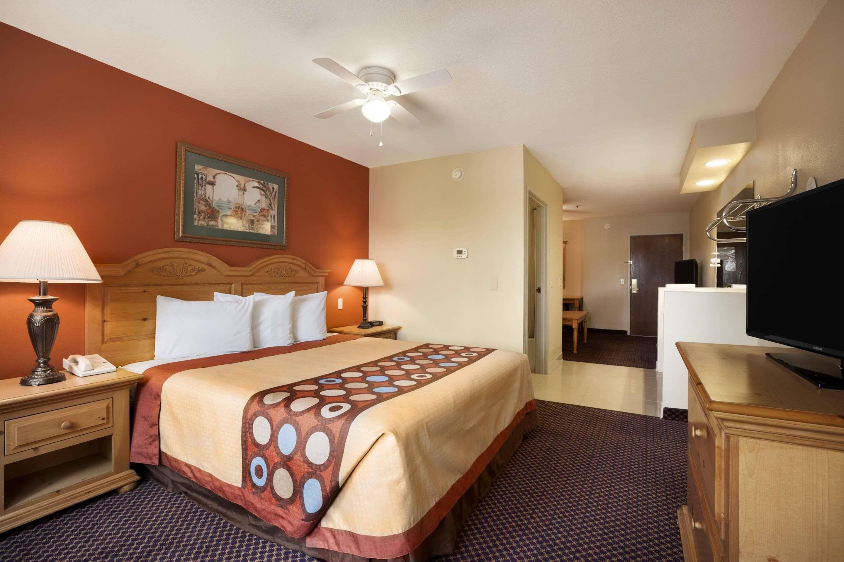 Hotel Super 8 By Wyndham Marana/Tucson Area Exterior foto